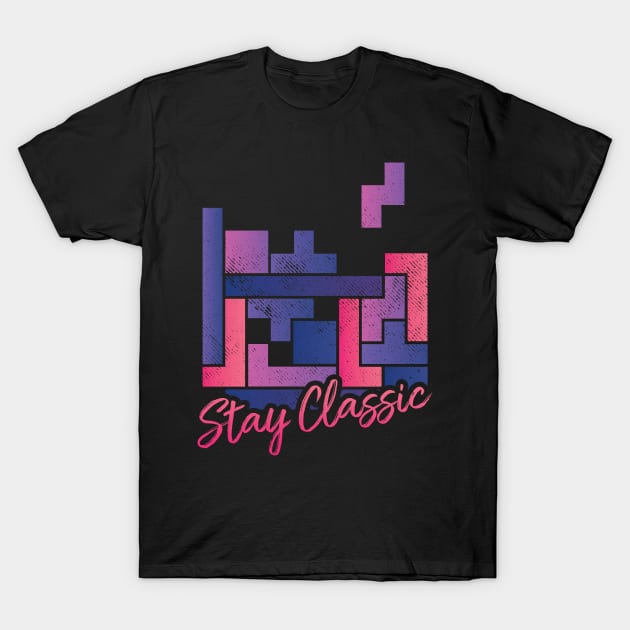 Stay Classic gaming tee T-Shirt by lbarreiras